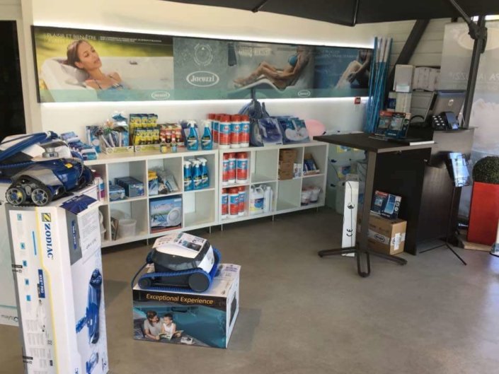 Produits d'entretien piscine et spa Showroom Carquefou - Rêve de Piscine & Spa à Nantes Carquefou La Baule Loire Atlantique (44)