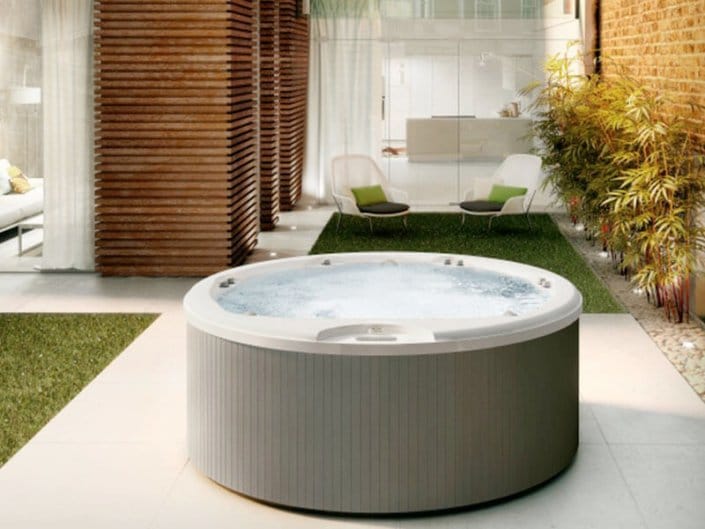 Alimia - Gamme Italian Design - Spa Jacuzzi® - Rêve de Piscine & Spa Nantes Carquefou La Baule (44)