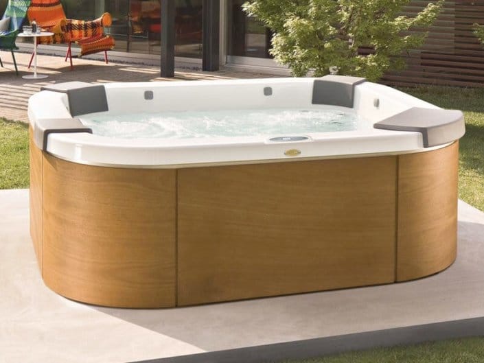 Delos - Gamme Italian Design - Spa Jacuzzi® - Rêve de Piscine & Spa Nantes Carquefou La Baule (44)